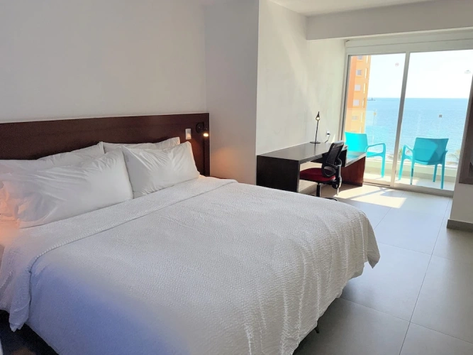 Standard Double room with ocean view