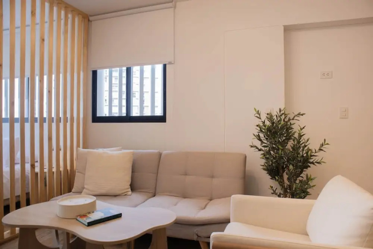 w Chic Luminous 1BR in San Isidro