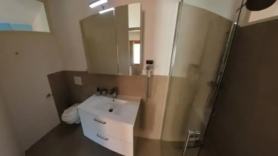 7 Rooms