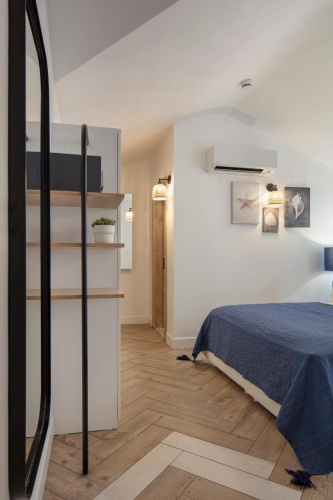 Standard room with balcony