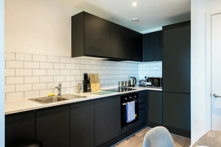 2 Bedrooms Apartment