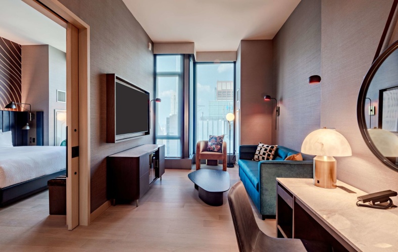 Tempo by Hilton New York Times Square photo 8