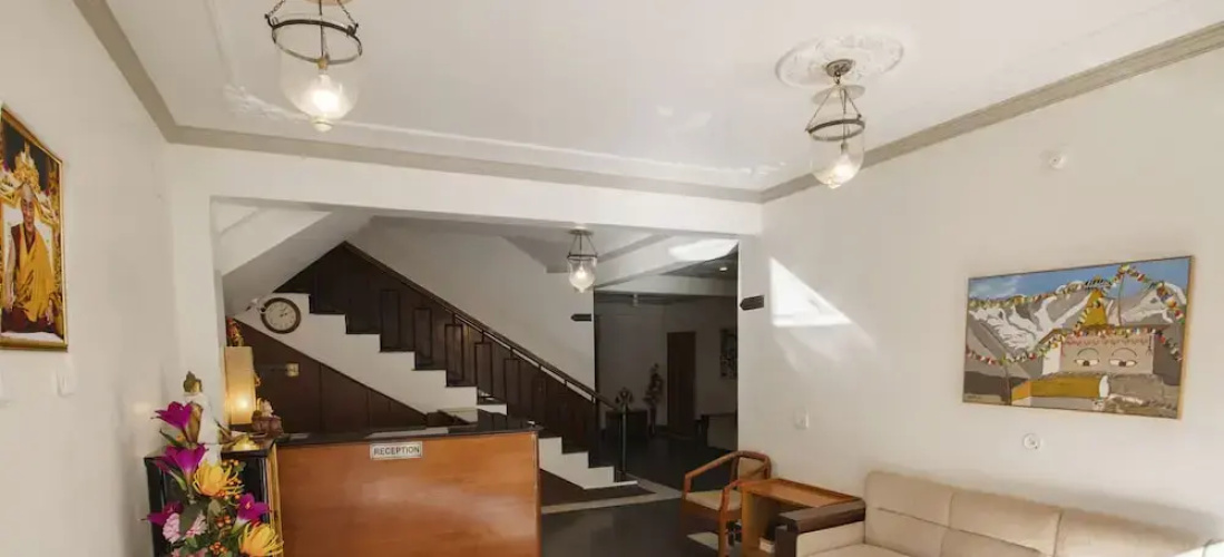 WOW STAYZ2 Hotel The Lodge