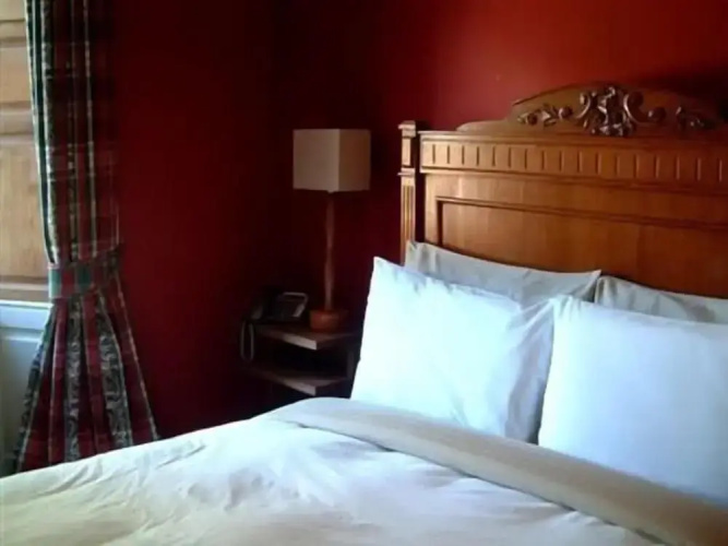 Ashtree House Hotel