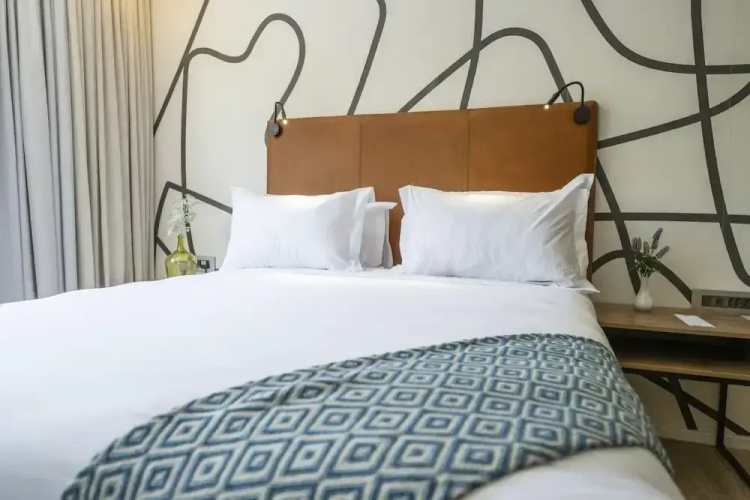 258 Hotel