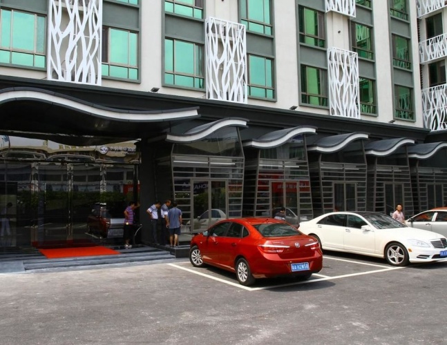 Shuiyue Nianhua Hotel