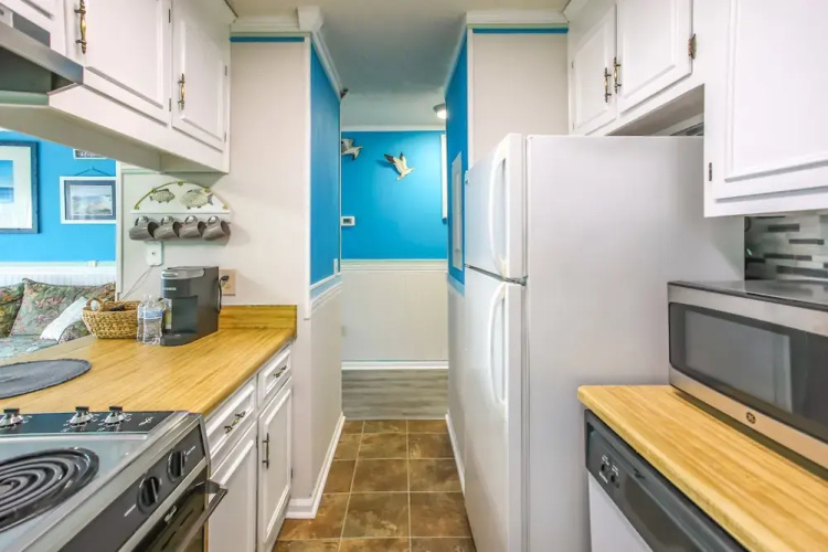 Private Pool-view Balcony: Myrtle Beach Condo!