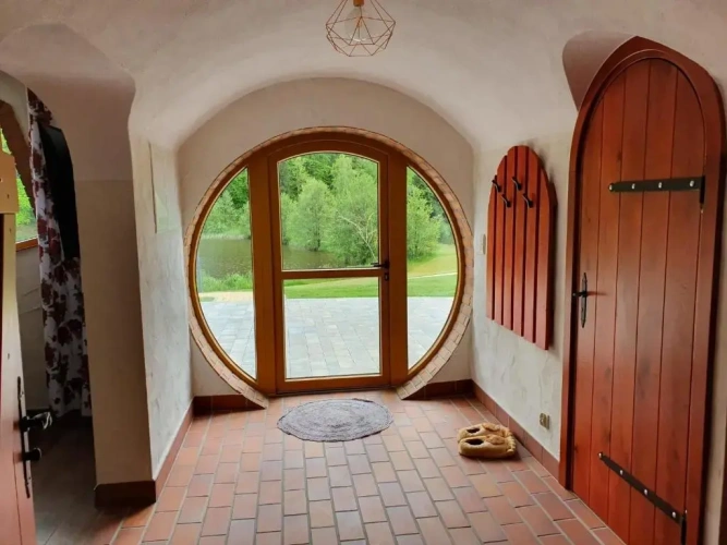 2 Bedrooms Chalet