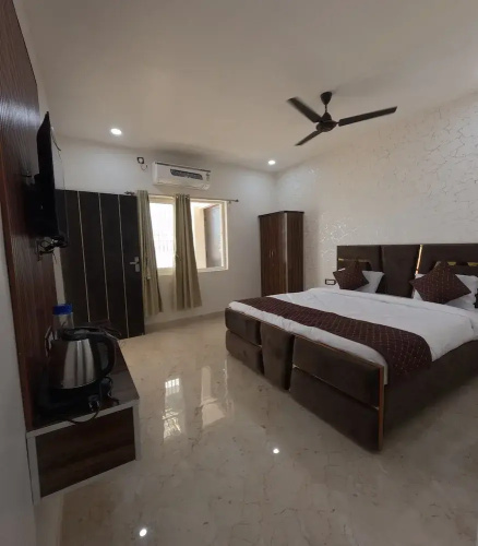 Hotel Ganges Palace