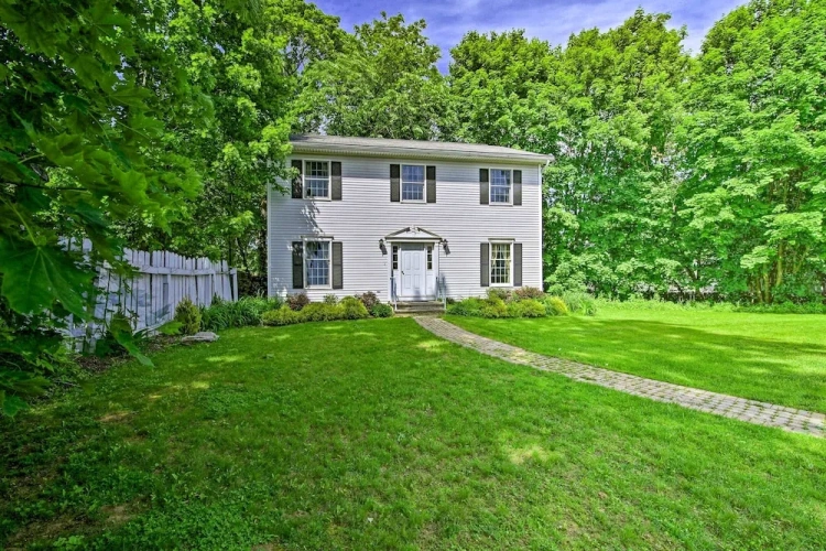 3 Bedrooms Cottage