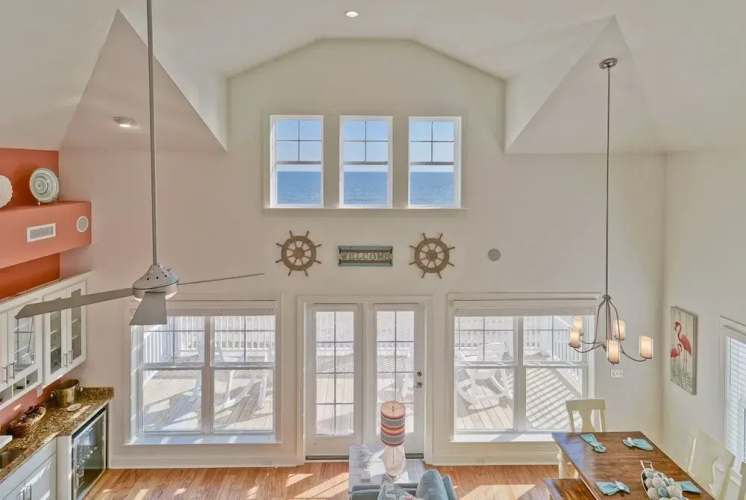 Knot A Care 4 Bedroom Home by RedAwning