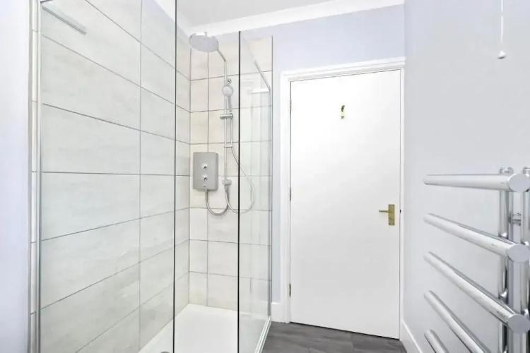 JOIVY Rose Street Hideaway