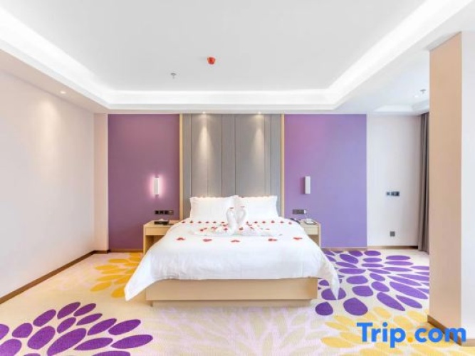 Deluxe Double room with view
