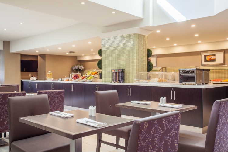 Holiday Inn Toronto International Airport photo 19