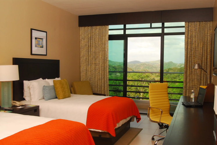 Summit Rainforest & Golf Resort