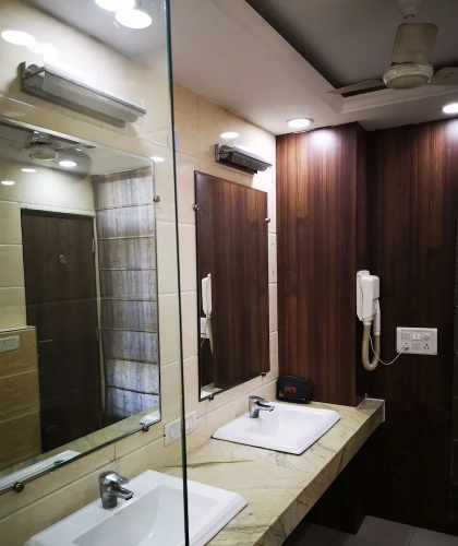Double Club Suite