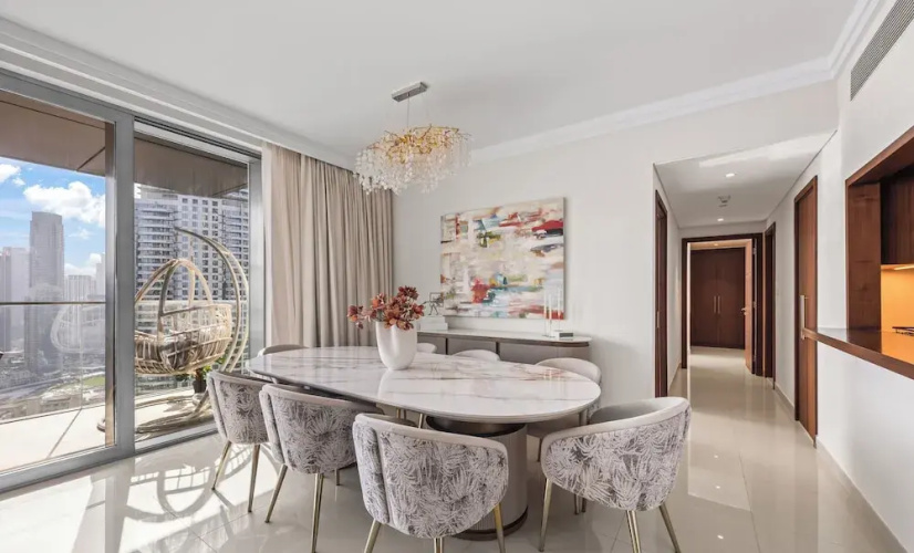 Prestigious 3.5 BR in Boulevard
