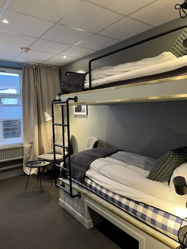 Economy room