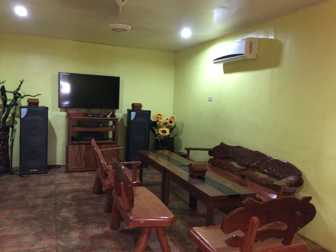 Luis Bay Travellers Lodge Coron