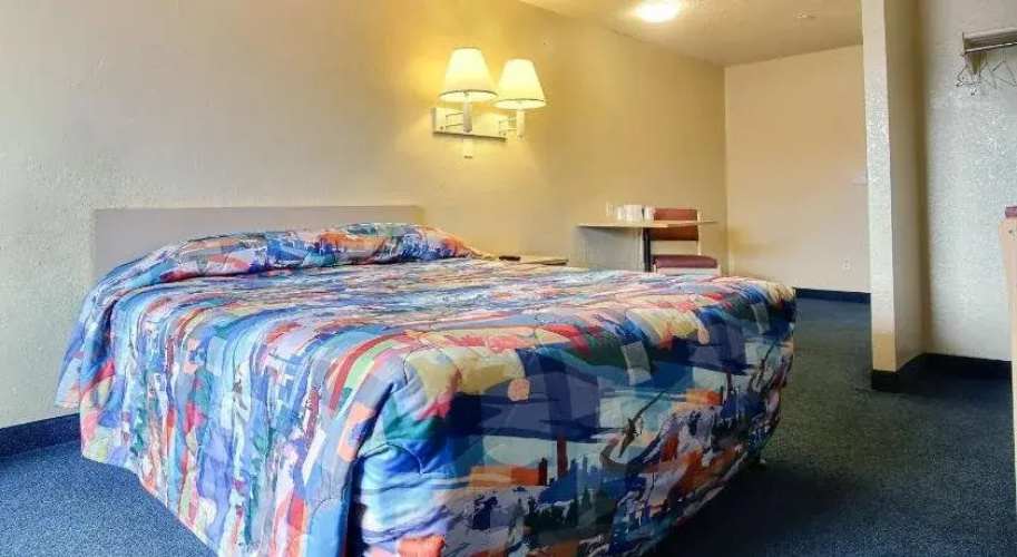Motel 6 Palm Bay