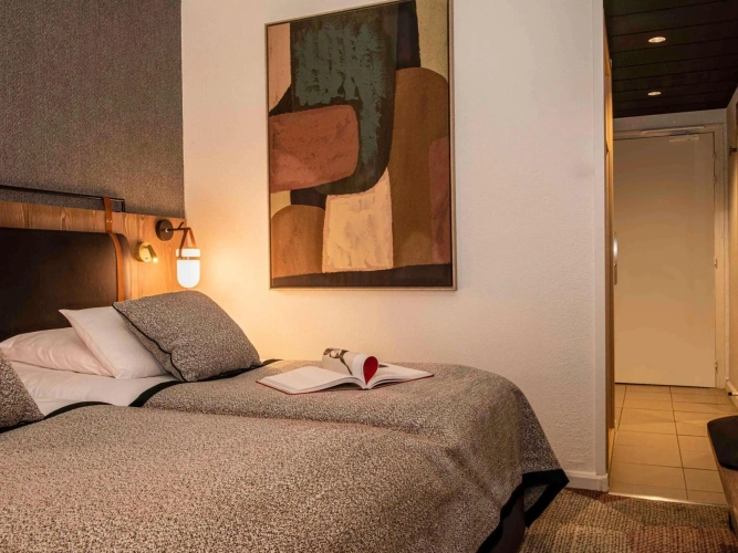 Guest rooms