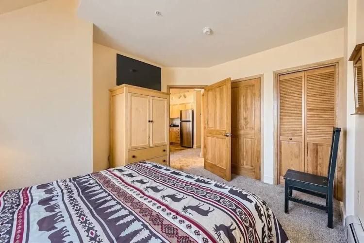 8309 Silver Mill 2 Bedroom Condo by RedAwning