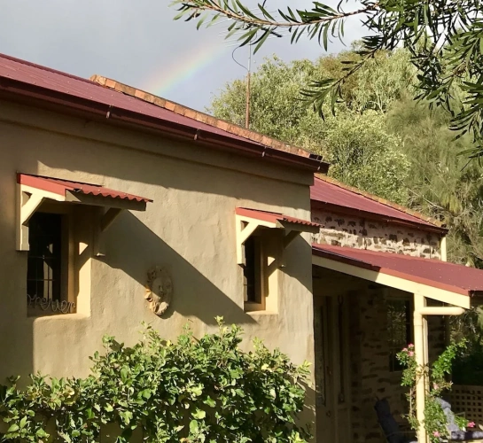 1 Bedroom Cottage with balcony