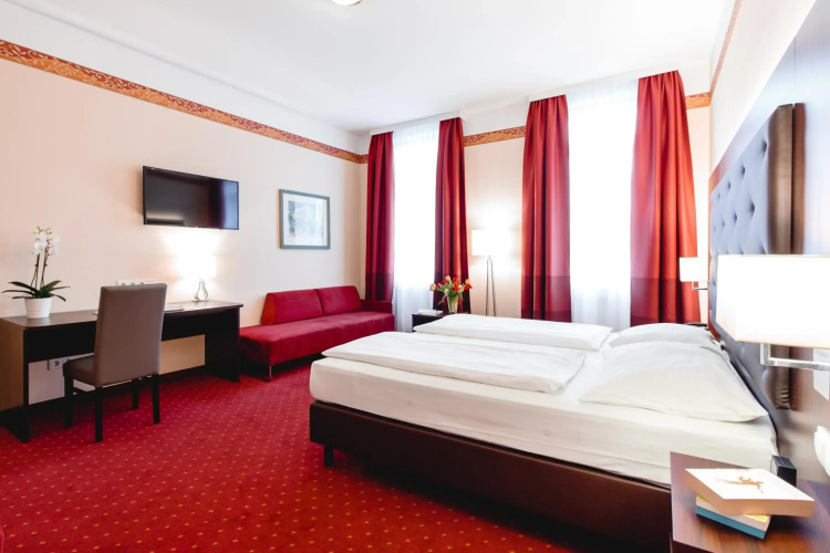Hotel Allegro