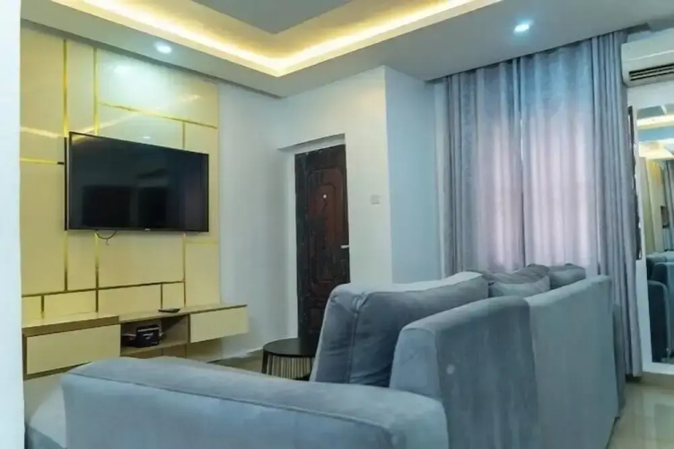 Smart Emmanuel's Place