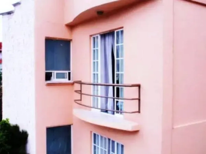 Single Studio