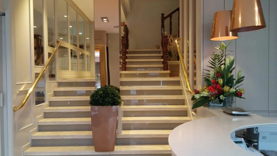 Hotel Serantes