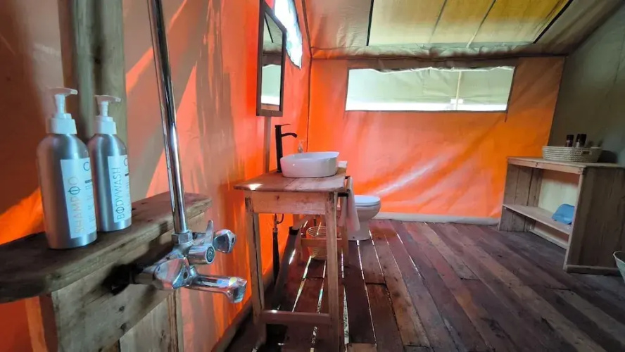 Julia's River Camp