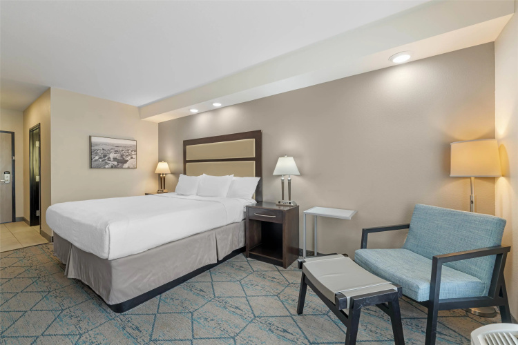 Best Western Plus Mcpherson photo 8