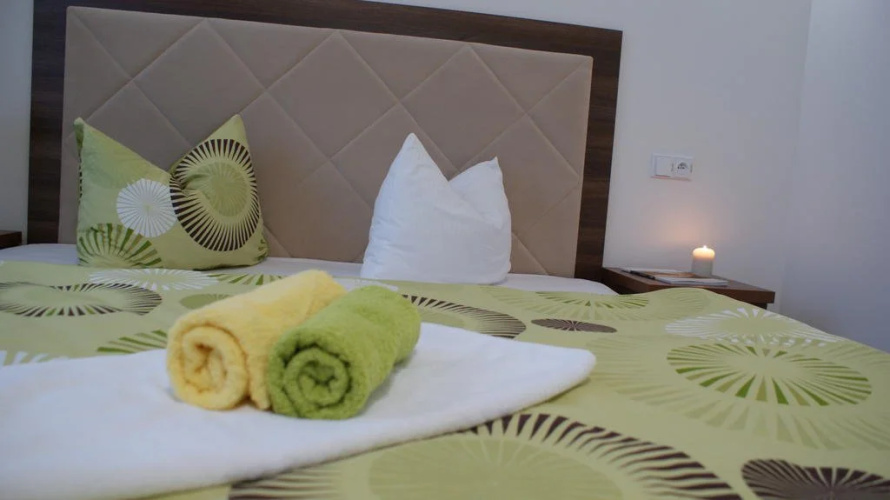 Arman Hotel