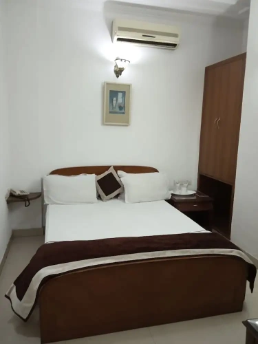 Deluxe Single room