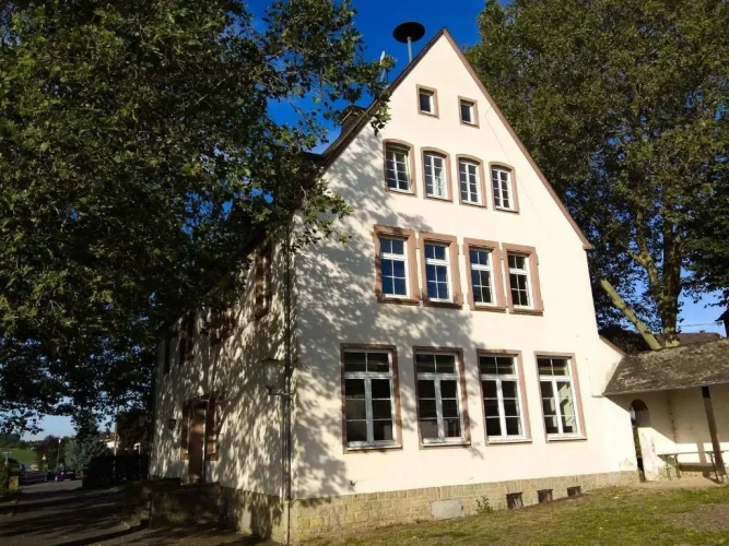 2 Bedrooms Double Apartment
