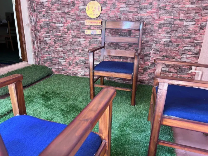 Soloscape budget friendly backpackers hostel