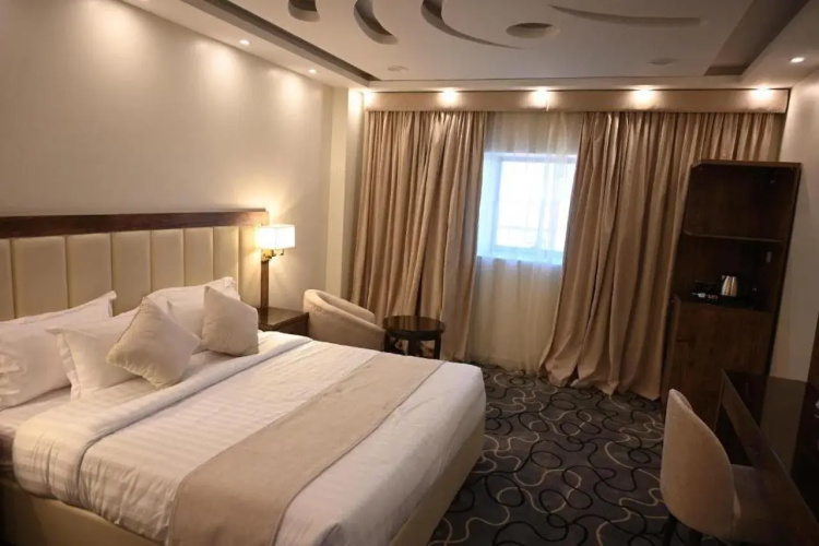Violet Hotel