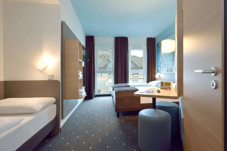 Triple room