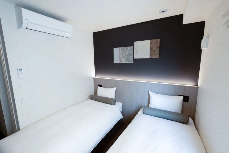 Doutonbori Crystal Hotel IV