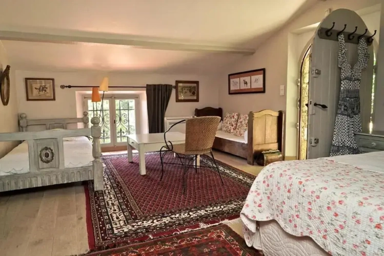 Standard Family room