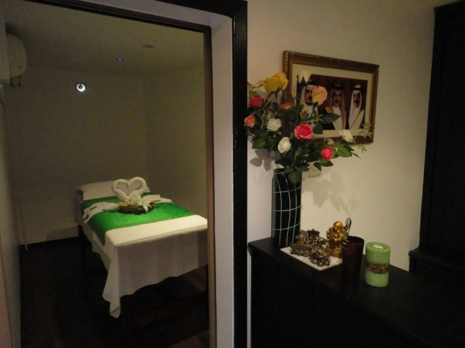 Al Jazira Hotel