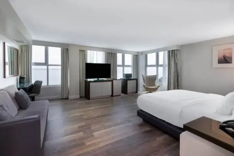 Double Studio Suite with lake view