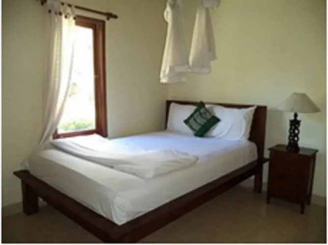 Coral Bay Bungalow