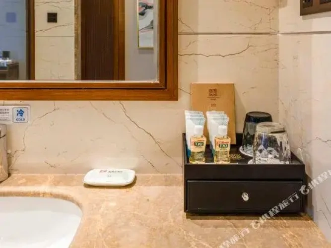 Business Double Suite