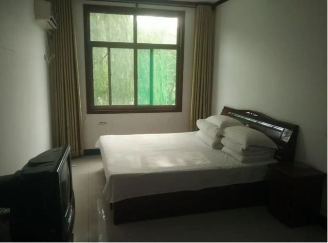 Hongtaiyang Hotel