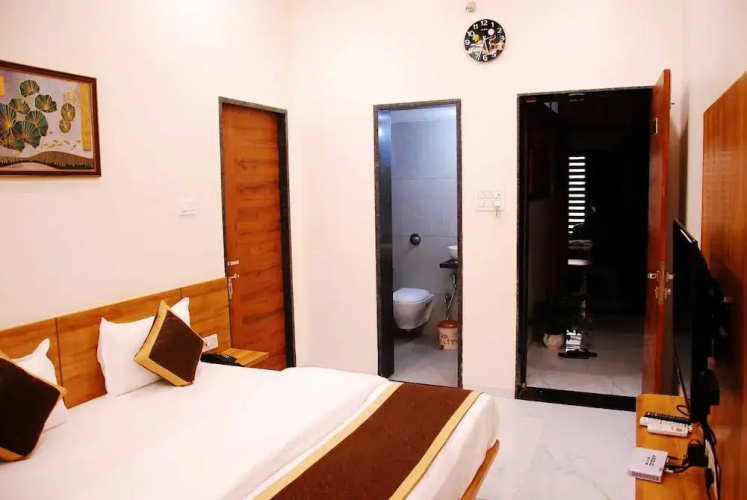 Hotel Wing Orbit
