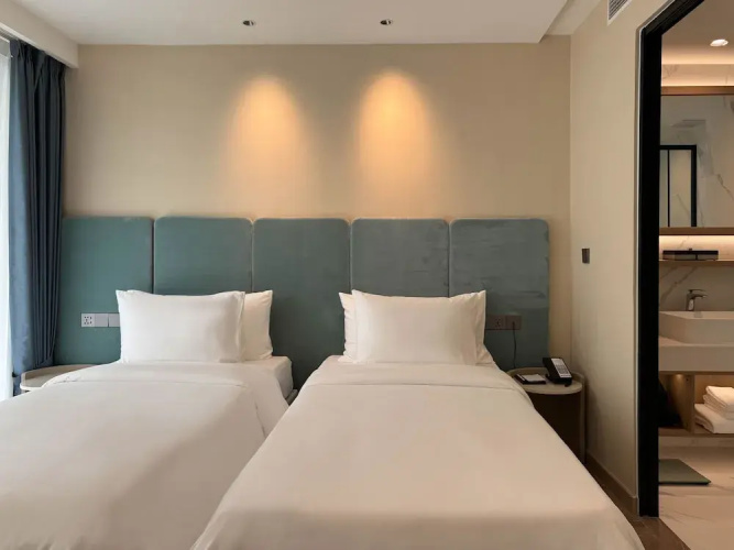 Laya Suites & Residences