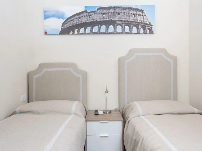 3 Bedrooms Apartment with balcony and with city view