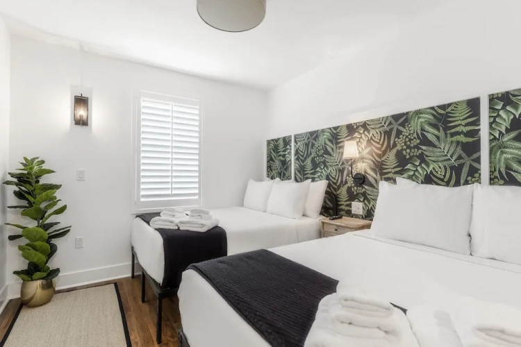 Standard Quadruple room